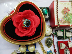 Vtg/Now/Deco/Jewelry Lot Locket Cameo 925 Box CROWN TRIFARI SWISS MONET+s/Signed