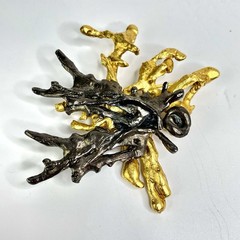 Rare Hattie Carnegie Brooch Pin Brutalist Abstract Art Black & Gold tone MCM
