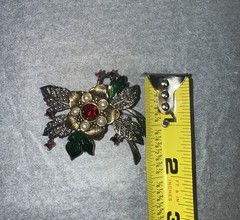 Brooch Pin & Clip Earring GoldSilver Tone Elegant Christmas Jeweled Pearl Flower