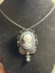 Victorian-Style Silver-Tone Lady Cameo Pendant Necklace
