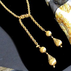 Vtg MONET “Bolero” 1961 30″ Rope Chain Lariat Necklace Runway Book Piece GP Exc