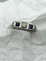 Antique Art Deco 18K White Gold Old Cut Diamond & Blue Sapphire Ring Size 4.5
