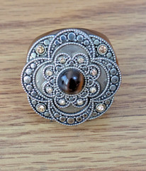 Vintage Lucite Ring Floral Statement Large Oversized Size 7 Unique Unusual Rare