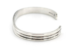 Vintage Modernist IC Handwrought Sterling Silver 925 Ribbed Cuff Bangle Bracelet