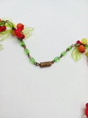 READ Vintage Italian Glass Fruit red bird leaf Salad cardinal green Necklace