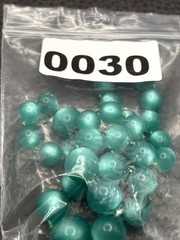 Vintage Moonglow Teal Green Lucite Graduated Bead Necklace Choker 17”