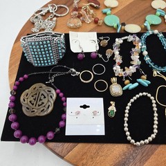 Estate Jewelry Asst Lot Of 30 Items Silver- Turquoise-Rings-Necklaces VTG #4 Set