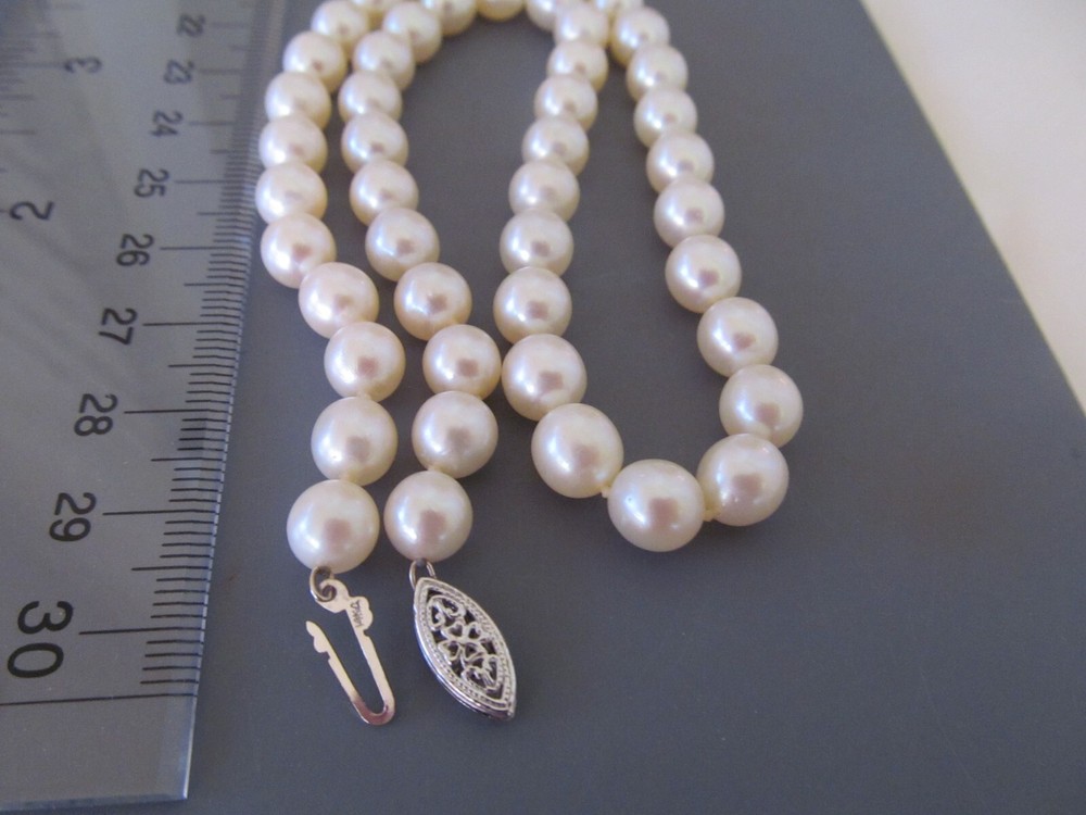Vintage 14k White Gold 7mm White Pearl Hand Knotted Beaded Necklace 15.75”