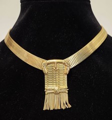 Whiting & Davis Fringe Buckle Necklace Vtg Gold Plated Mesh Metal 17″ Band 1/2″