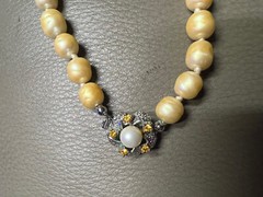 Vintage Carol Lee Carolee Faux Pearl Necklace Box Clasp Round Metal Rhinestones