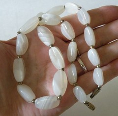 Vintage Translucent Polished White Onyx Oblong Irregular Beads Necklace 17″