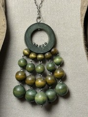 Vintage Aarikka Torikontti Green Geometric Kinetic 60s Pendant Necklace Finland