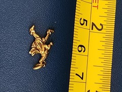 10K Yellow Gold Pied Piper Charm/Pendant 1.1g