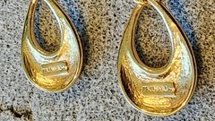 Vintage Gold-tone Tear Drop shaped Clip-on Earrings by Trifari