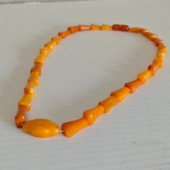 Amber necklace, Stone Beads Vintage Soviet Baltic jewelry amber 28 g.