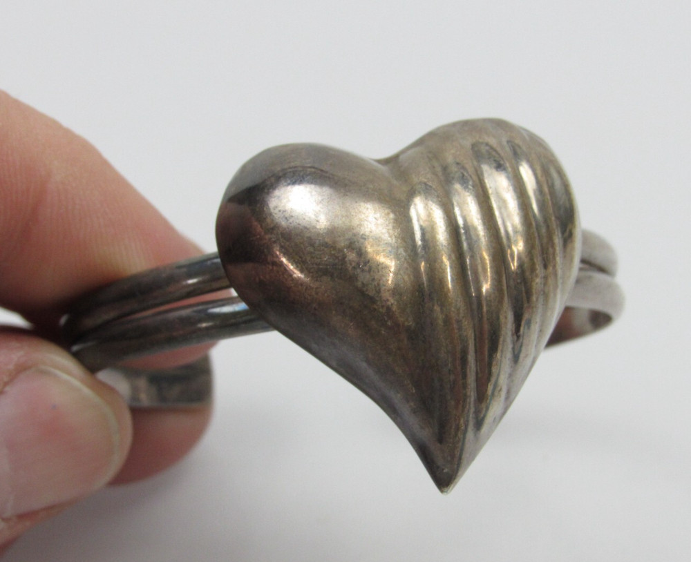 Vintage Taxco Mexico Sterling Silver Cuff Bracelet 3D Heart Puffy 925