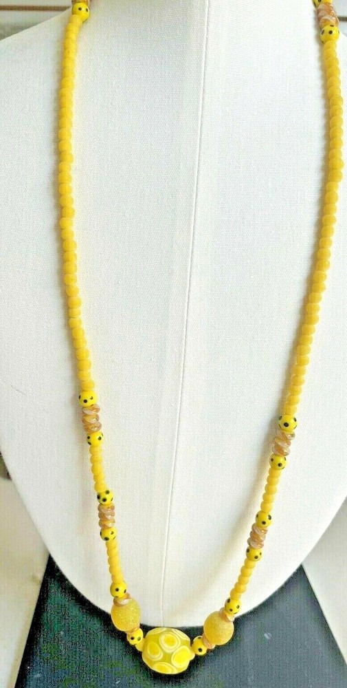 VINTAGE CZECH YELLOW GLASS BEADS NECKLACE 39 1/2 CM