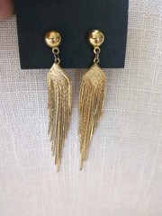 Vintage Clip On Earrings Gold Tone Tassel