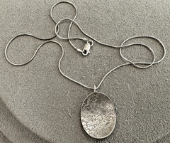 Rare Vintage Sterling Silver ET Artisan Buffalo/Caribou Etched Pendant Necklace