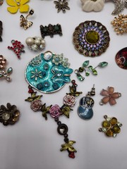 Flower Craft Jewelry Pieces Junk Drawer 30 Different Pieces
