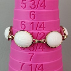 Vintage Scarab Bracelet White Milk Glass Egyptian Revival Oval Gold Tone 6.5″