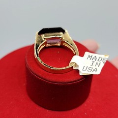 Vtg Sz 7 Ring Lg Purple Cubic Zirconia 18KGE Gold Electroplated Jewelry StyL2