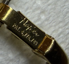 Vintage Napier Chain Style with Basket Weaved Links Gold Toned