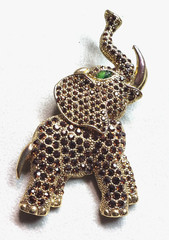 Happy ELEPHANT vintage Orang/brown Rhinestone Pin 3″(75mm)