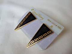 VINTAGE 1970s SAMUEL HUANG DESIGNER CLOISONNE RETRO MOD BLACK STUD EARRINGS