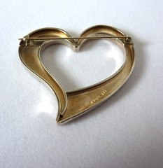 Vintage Large Taxco TS-76 Mexico Sterling 925 Silver Cut Out Curved Heart Brooch