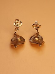 Vintage TRIFARI Signed Gold Tone White Enamel Leaf Clip on Earrings FREE $HIP!!