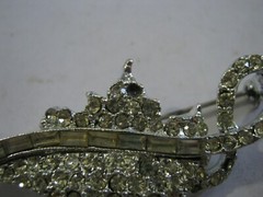 FUN 1950s Rhinestone ALLADIN’S LAMP 2 1/4″ Brooch, Compare @ $58 on Etsy