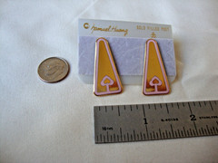 VINTAGE 1970s SAMUEL HUANG DESIGNER CLOISONNE RETRO ABSTRACT PINK STUD EARRINGS