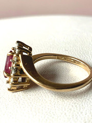 VINTAGE 14K YELLOW GOLD RED NAVETTE MARQUISE CUT GENUINE RUBY AND DIAMONDS RING