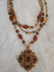 NOS 1990s Faux Ambrr Topaz Vintage Necklace Layered Macy’s NWT Rbt Rose Maximal