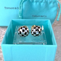 Tiffany & Co. 18K 750 Yellow Gold Mother Of Pearl and Onyx Mosiac Cufflinks with