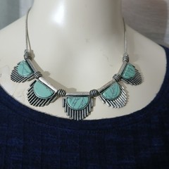 Woman’s Beaded Shield Fan Necklace Southwestern Fringe Green Faux Turquoise