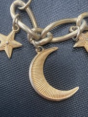 Vintage Signed Chunky Charm Bracelet KARU 60’s Space Race atomic planets 7″