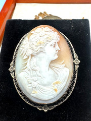 Antique fine Art Nouveau Lady locket jewelry lot Lg cameo Art Deco necklace doll