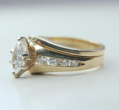 Vintage 14k Yellow Gold 9 Stone Diamond .66ctw Wedding Set Lady’s Ring Size 4.5