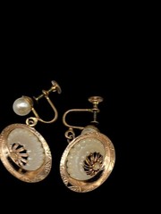 Vintage Pinwheel Faux Pearl Drop Screw Back Earrings Dangle Etched Gold Plated