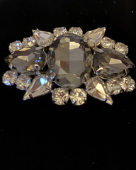 Vintage Smoky Gray Crystal Clear Rhinestone Brooch to Wear with Scarfs ￼