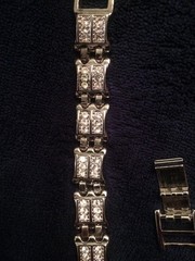Vintage Rhinestone Bracelet Heavy Silvertone Unbranded 7.5 To 8.5 in With Link