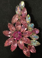 Juliana Brooch Produced By D&E 1960’s Brooch