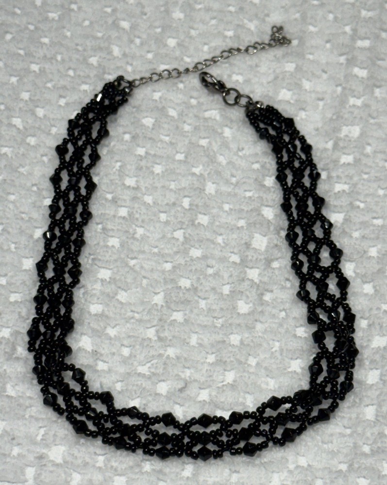 Vintage 90’s Y2K Early 2000’s Black Glass Bead Woven Choker Necklace Goth