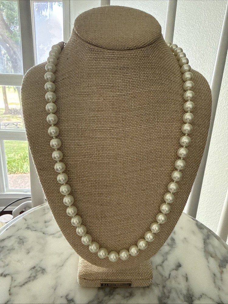 VTG 16″ Ivory Faux Pearl Necklace Silver Tone Fishhook Clasp