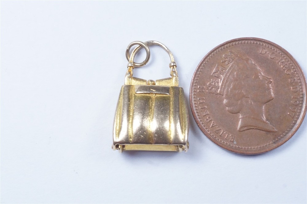 VINTAGE ENGLISH 9K GOLD PURSE / HANDBAG GOOD QUALITY CHARM c1953