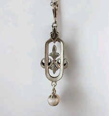 Antique Art Deco 935 Silver Marcasite & Pearl Pendant Necklace 18″, Pristine