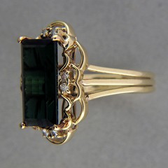 Vintage Elongated 4.00ct Deep Emerald Cut Tourmaline 14k yellow Gold .08CT Diam