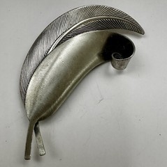 Sterling Leaf Brooch Pin Large 2.5 inches Signed Jewel Art Silver 925 9g Vintage